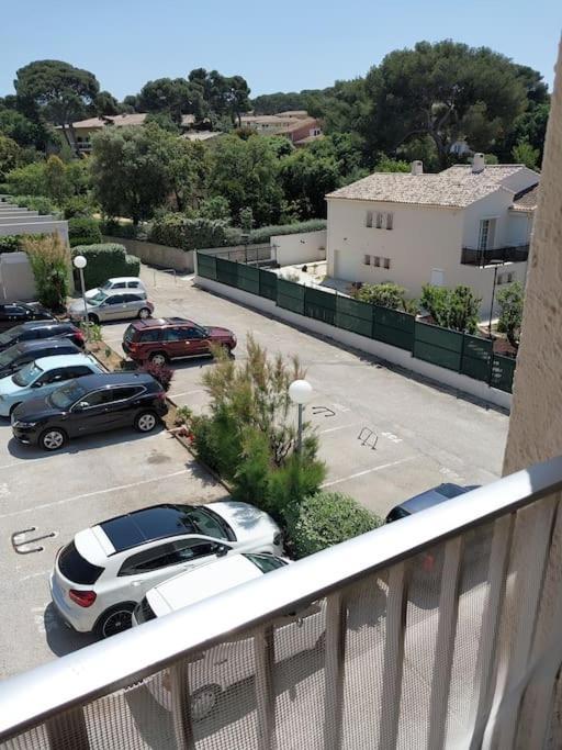 Au Calme A 2min Parking Balcon Wifi Clim! Apartment Six-Fours-les-Plages